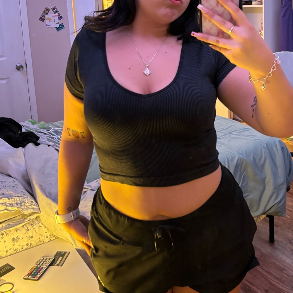 cropped top